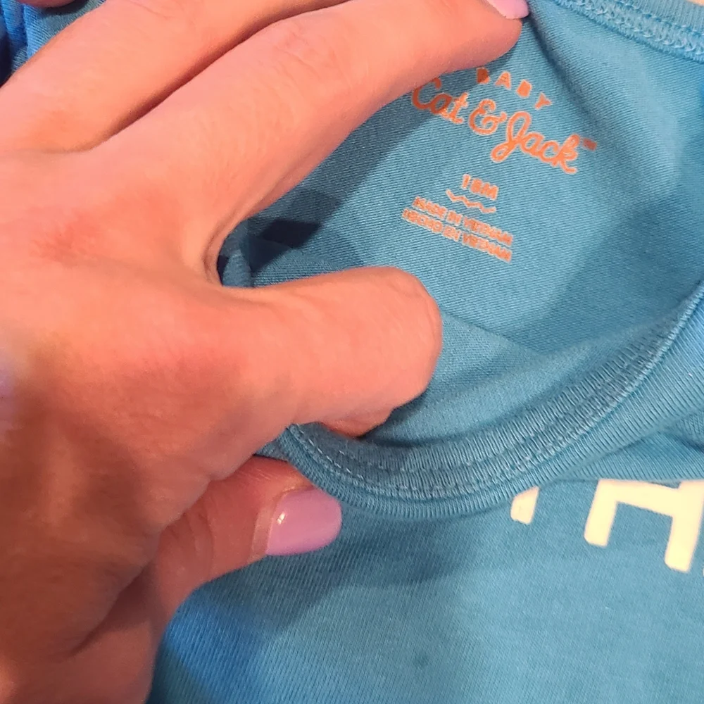 🦔Cat and Jack Lil Brother onesie 18m☀️